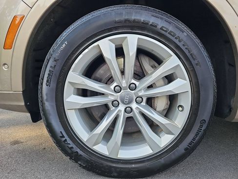 Used 2019 Audi Q7 3.0T Premium Plus w/ Premium Plus Package AWD/4WD image 24