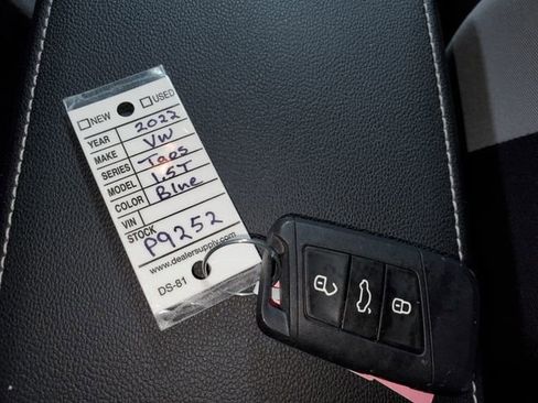 Used 2022 Volkswagen Taos S image 28