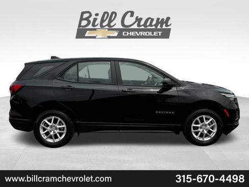 Used 2024 Chevrolet Equinox LS AWD/4WD image 40