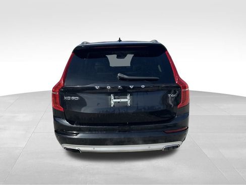 Used 2020 Volvo XC90 T6 Momentum w/ Protection Package image 4