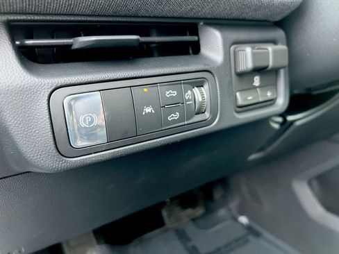 New 2026 GMC Sierra EV Elevation image 38