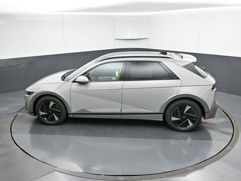 New 2026 Hyundai Ioniq 5 Limited image 52