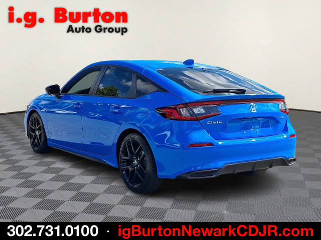 Used 2025 Honda Civic Sport image 4