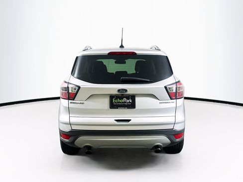 Used 2018 Ford Escape Titanium AWD/4WD image 7