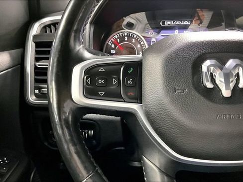 Used 2019 RAM 1500 Big Horn AWD/4WD image 13