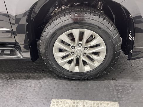 Used 2015 Lexus GX 460 image 29