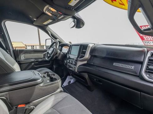 Used 2024 RAM 2500 Big Horn AWD/4WD image 20