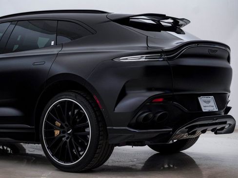 Used 2023 Aston Martin DBX 707 image 10
