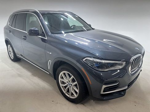 Used 2022 BMW X5 xDrive45e image 13