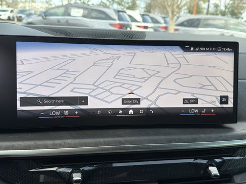 New 2026 BMW X5 sDrive40i image 5