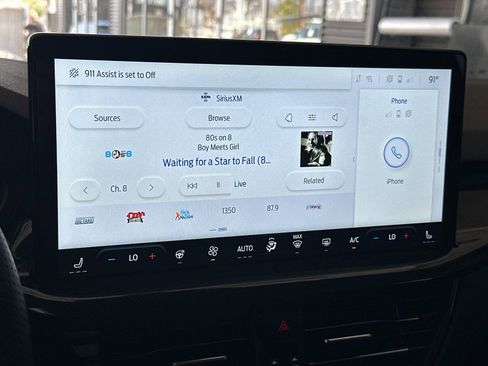 Used 2024 Ford Escape ST-Line w/ Tech Pack #1 FWD image 21