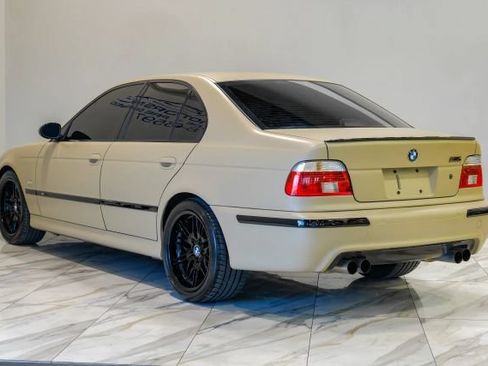 Used 2003 BMW M5 RWD image 16