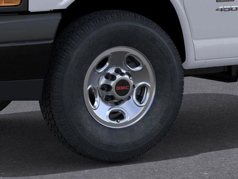 New 2026 GMC Savana 3500 Regular Wheelbase w/ Driver Convenience Package image 9