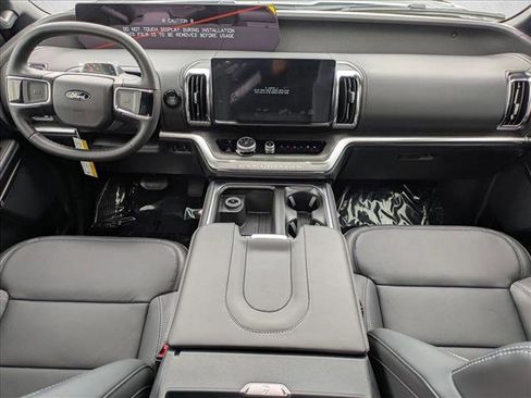 New 2026 Ford Expedition Platinum AWD/4WD image 14