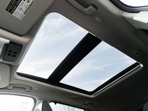 New 2026 Nissan Rogue Platinum image 19