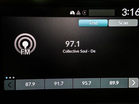 Used 2023 Honda Accord EX image 30