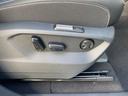 New 2026 Volkswagen Atlas Cross Sport SEL Premium R-Line image 57