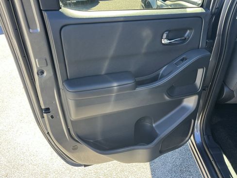 New 2026 Nissan Frontier SV w/ SV Convenience Package image 26