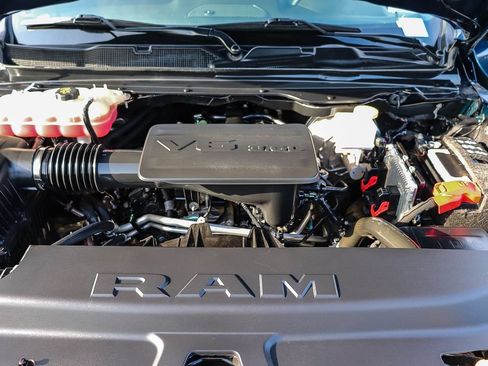 Used 2024 RAM 1500 Big Horn RWD image 31