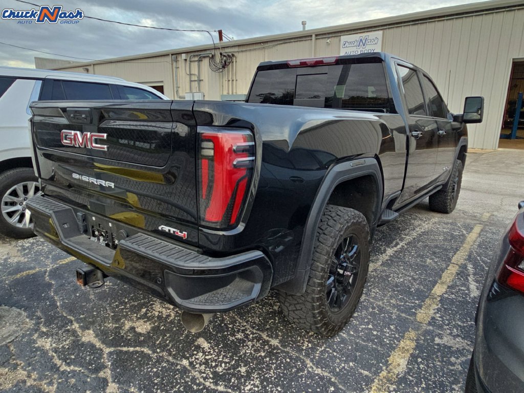 Used 2024 GMC Sierra 2500 AT4 w/ AT4 Premium Plus Package AWD/4WD image 5