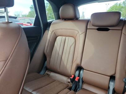 Used 2020 Audi Q5 2.0T Premium Plus w/ Premium Plus Package