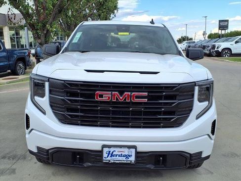 New 2026 GMC Sierra 1500 Pro w/ Graphite Edition image 24