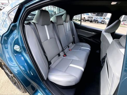 Used 2026 Toyota Camry SE w/ Convenience Package FWD image 20