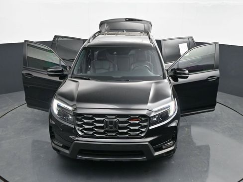 Used 2023 Honda Passport TrailSport image 49