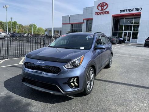 Used 2022 Kia Niro Touring Special Edition image 4