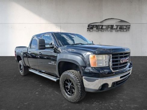Used 2008 GMC Sierra 2500 SLT AWD/4WD image 1