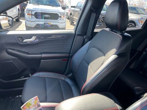 Used 2024 Ford Escape ST-Line Select image 9
