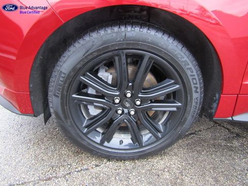 Certified 2024 Ford Edge ST-Line AWD/4WD image 12