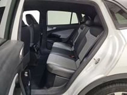 Used 2023 Volkswagen ID.4 Pro RWD image 18