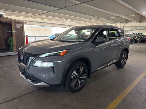 Used 2023 Nissan Rogue Platinum AWD/4WD image 1