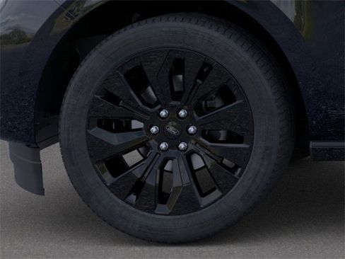 New 2025 Ford Expedition Max Platinum w/ Stealth Appearance Package image 19