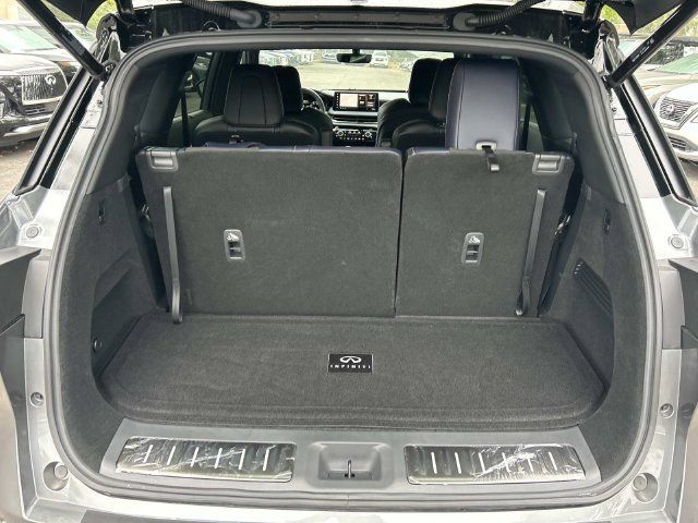 Certified 2026 INFINITI QX60 Sport w/ Dark Cargo Package AWD/4WD image 13