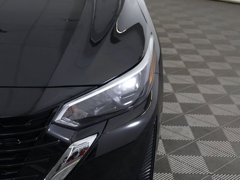 Used 2024 Nissan Sentra SV image 12