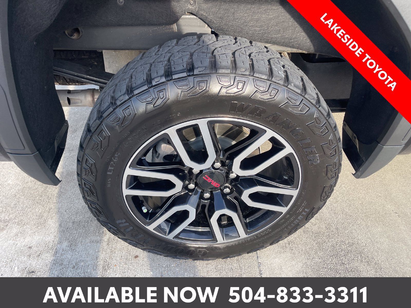 Used 2026 GMC Sierra 1500 AT4 w/ Technology Package AWD/4WD image 11