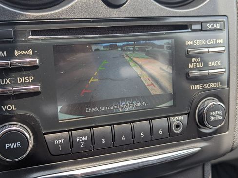 Used 2012 Nissan Rogue SV AWD/4WD image 22