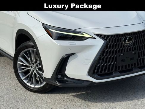 Used 2023 Lexus NX 350 AWD image 5