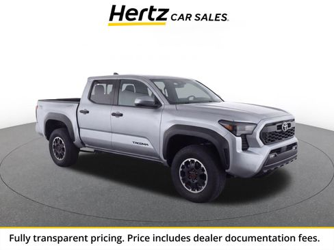 Used 2025 Toyota Tacoma TRD Off-Road AWD/4WD image 1