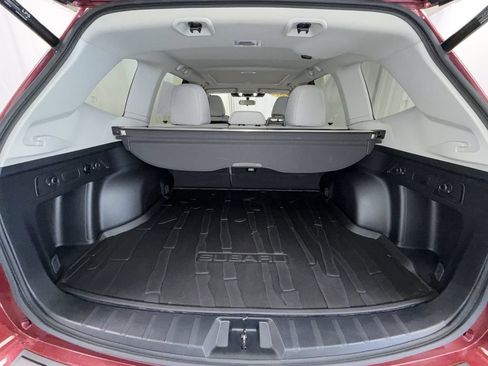 Used 2024 Subaru Forester Premium AWD/4WD image 16