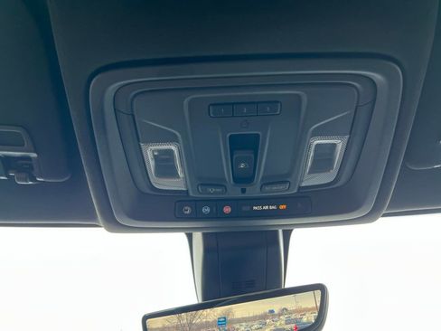 Used 2022 Chevrolet Silverado 2500 High Country image 37