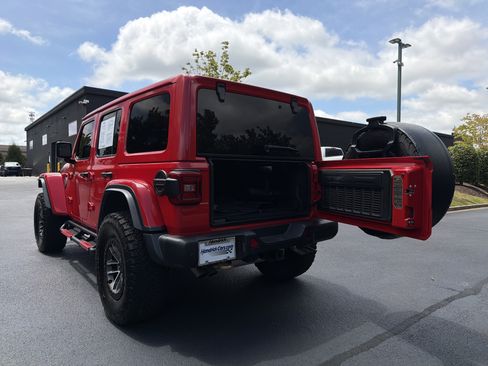 Used 2024 Jeep Wrangler Unlimited Rubicon 392 AWD/4WD image 42