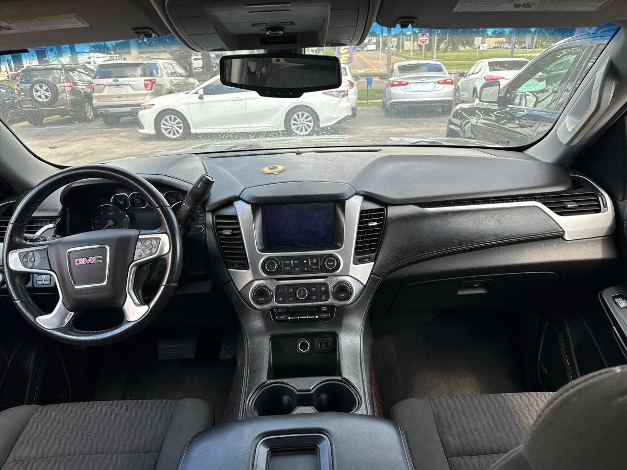 Used 2019 GMC Yukon SLE w/ HD Trailering Package AWD/4WD image 6
