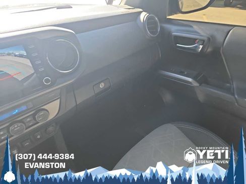 Used 2022 Toyota Tacoma TRD Off-Road w/ Technology Package AWD/4WD image 26