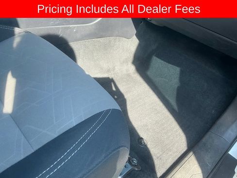 Used 2020 Toyota Tacoma TRD Off-Road AWD/4WD image 21