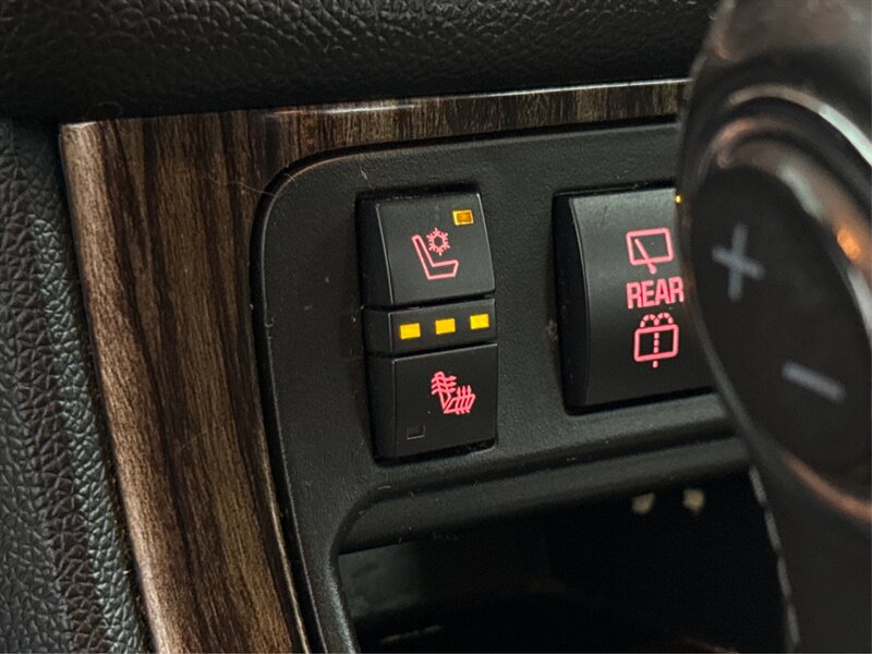 Used 2016 GMC Acadia Denali AWD/4WD image 28
