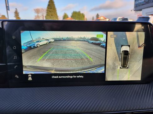 New 2025 Nissan Kicks SR w/ Illumination Package image 21