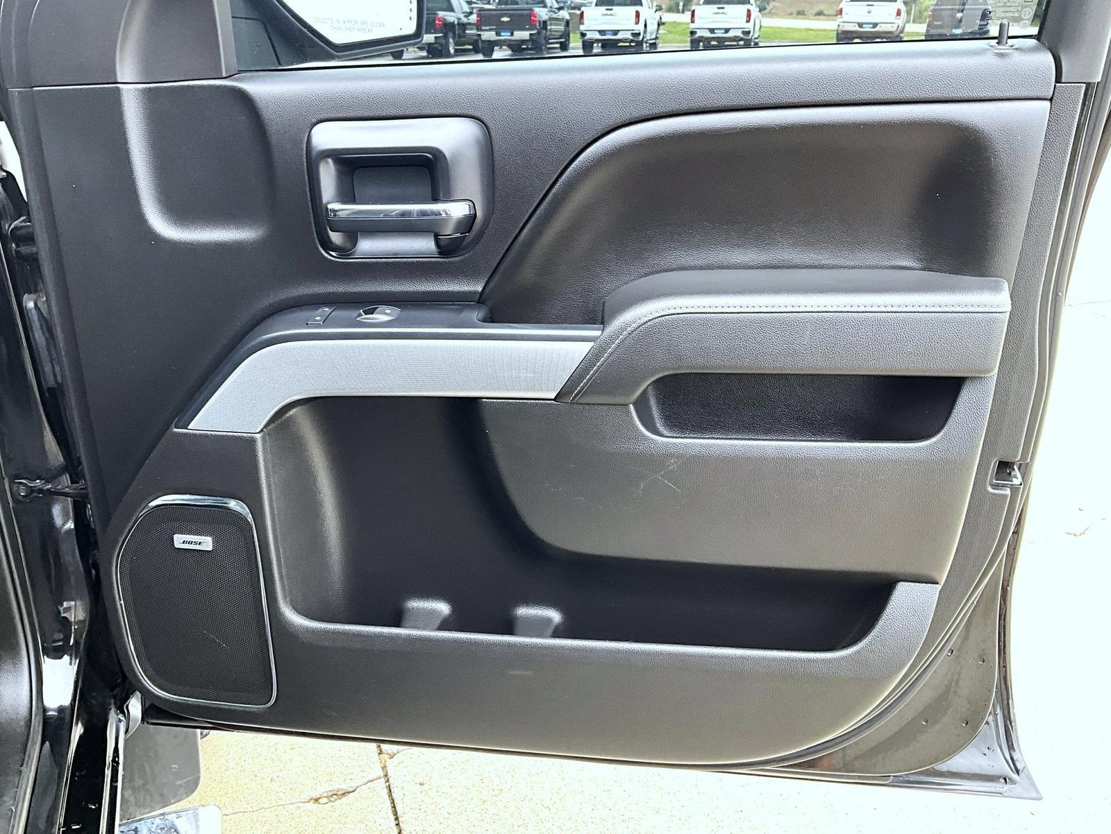 Used 2014 Chevrolet Silverado 1500 LTZ Z71 w/ LTZ Plus Package AWD/4WD image 18